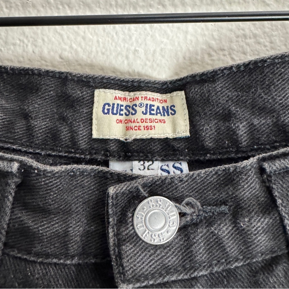 Guess Denim Black Vintage Shorts Size 32 - Picture 4 of 7